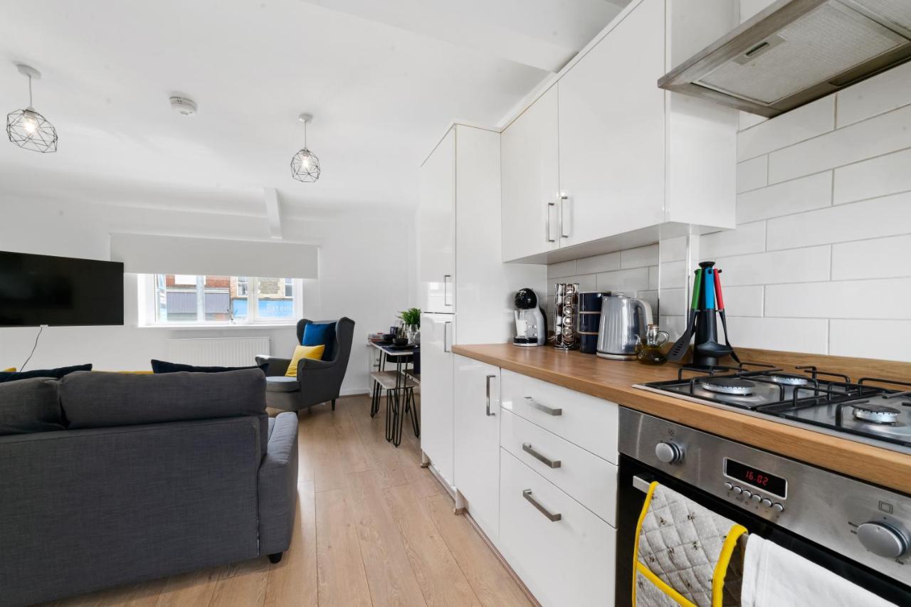 Village Cwtch Whitchurch 2 Bedroom Apartment Cardiff Exteriör bild