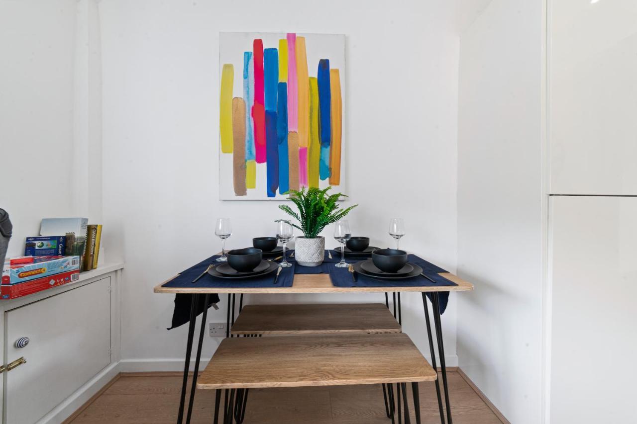 Village Cwtch Whitchurch 2 Bedroom Apartment Cardiff Exteriör bild