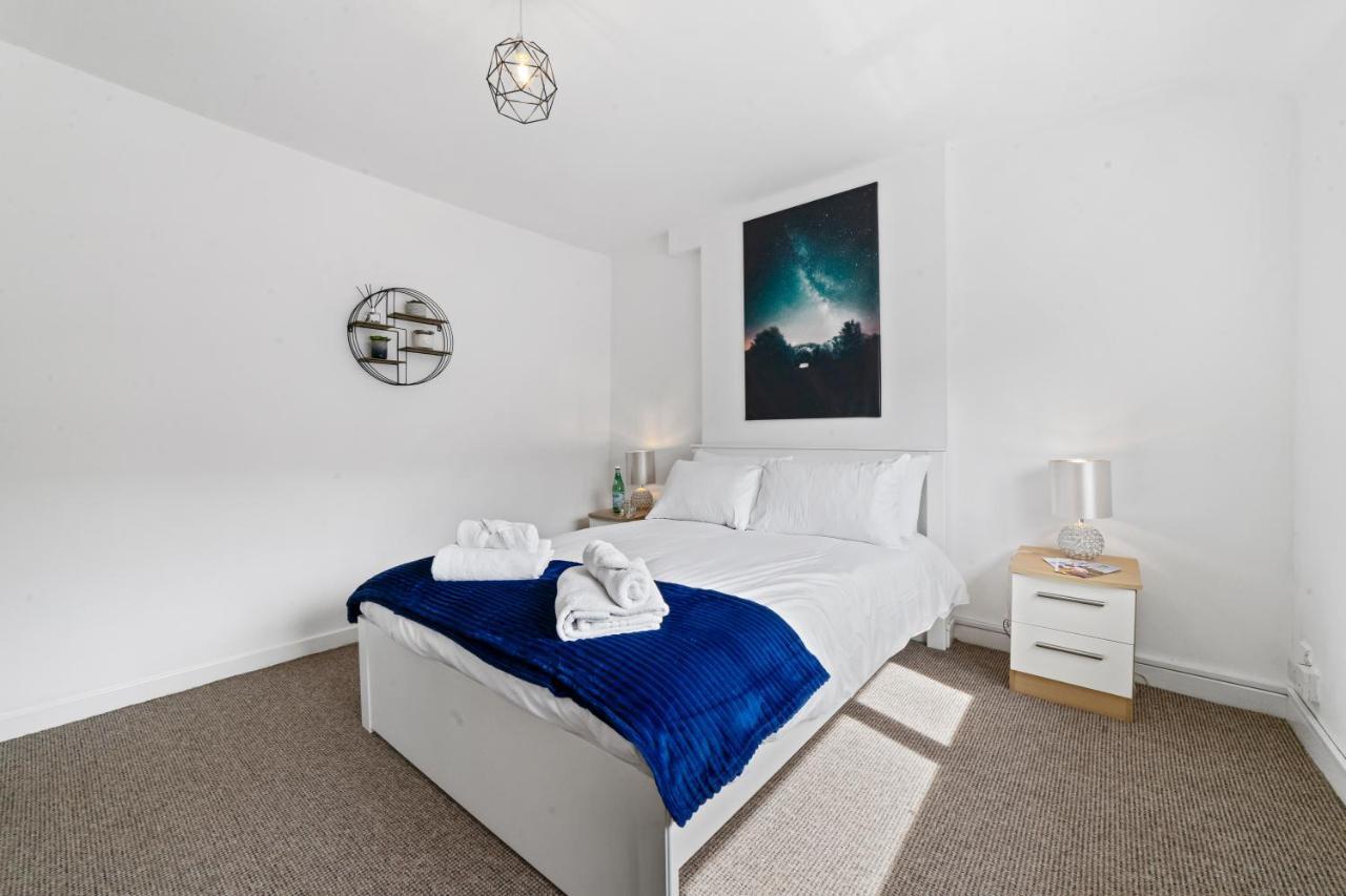 Village Cwtch Whitchurch 2 Bedroom Apartment Cardiff Exteriör bild